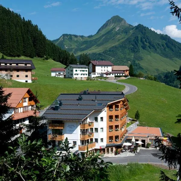 Hotel Walliserstube, hotel di Damuls