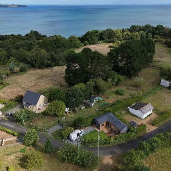 Maison de vacances à 200m de la mer, hotel en Plouha