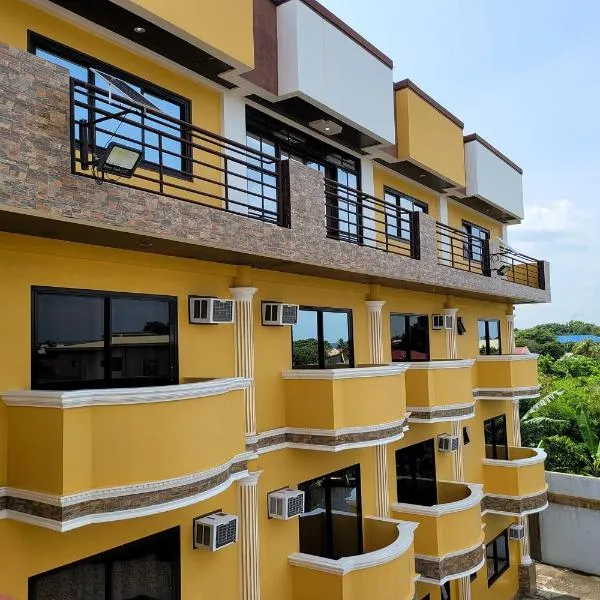 Sea Urchin Hotel near Hundred Islands, hotel in Lucap