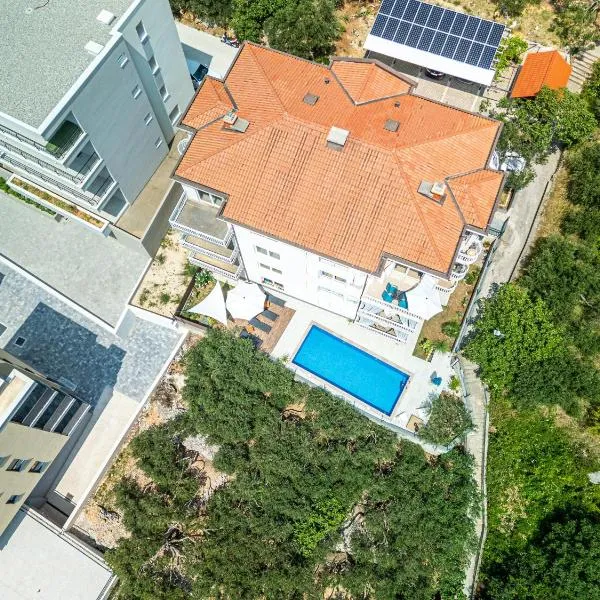 Apartments Seaview, hotell i Tučepi