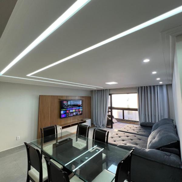Apartamento Completo com Vista para o Mar e Wi-Fi 600MB