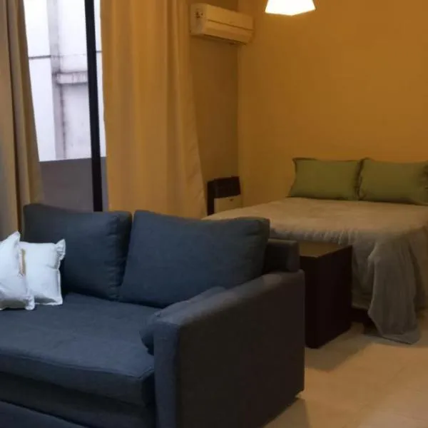 Amplio monoambiente céntrico Rafaela, hotel en Rafaela