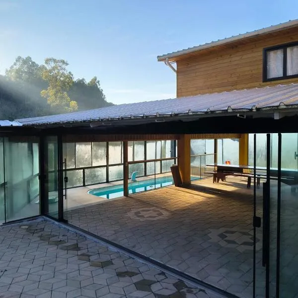 Chalet in Bom Princípio, hotel en Bom Princípio