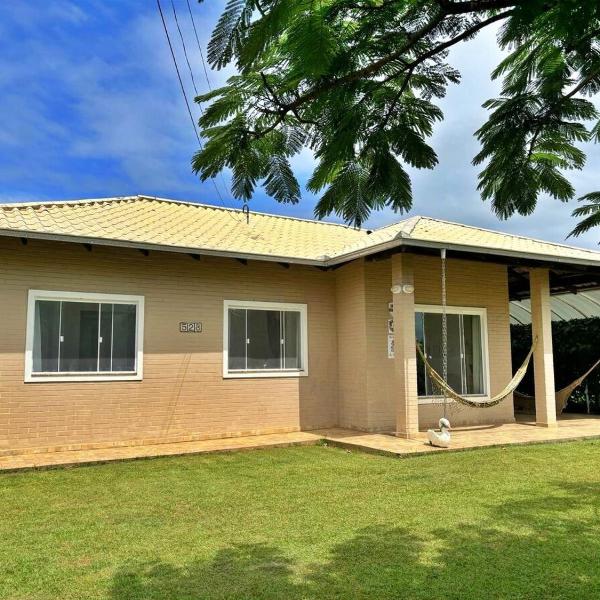 Casa com 3 quartos a 300m da praia de Capri