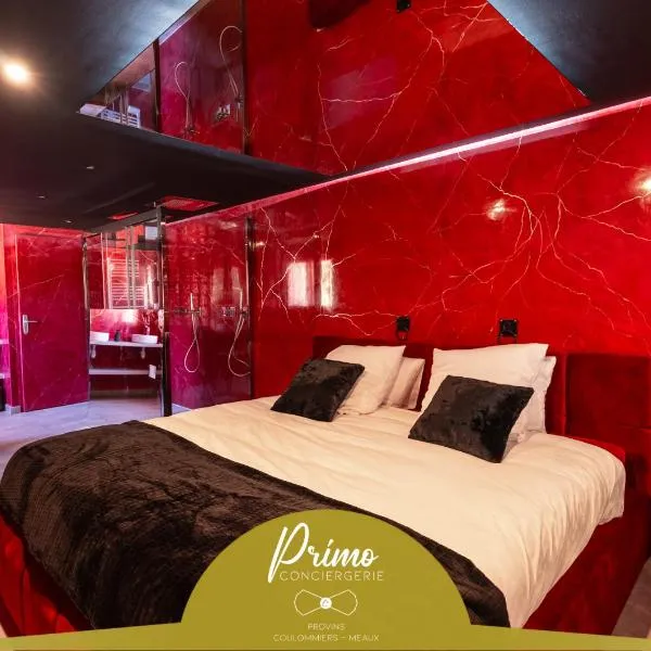 L'Interdit, Confort et Sensualité, hotel in La Ferté-Gaucher