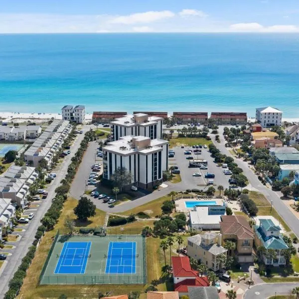 OCEAN PEARL with private beach, pool, tennis court, hotel in Destin
