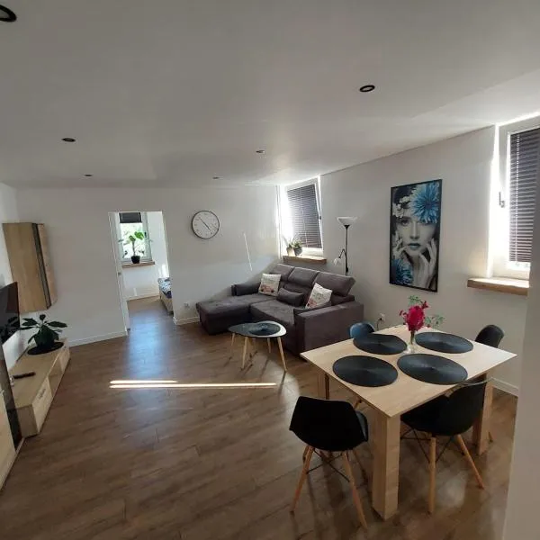 Apartament MiKaTy, hotel v destinaci Ratiboř