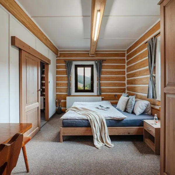 Apartmány Na Salaši, khách sạn ở Pec pod Sněžkou
