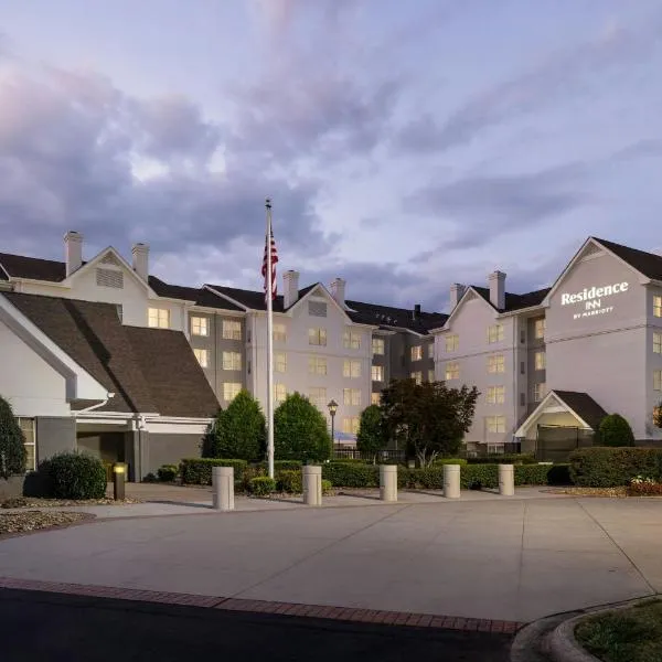 Residence Inn by Marriott Charlotte Piper Glen, hotel en Charlotte