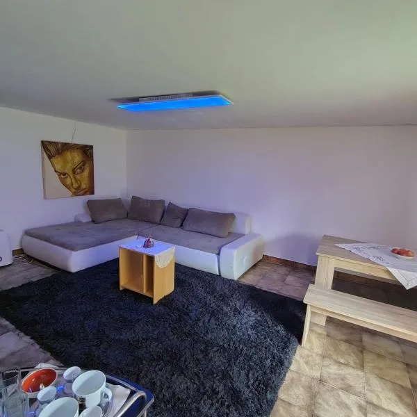 Bel apartment à Farra di Soligo, hotel en Soligo