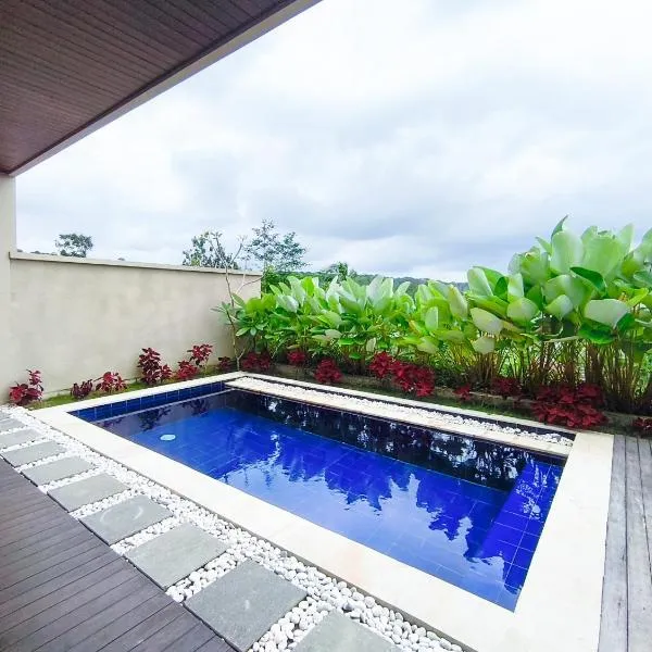 The Lavana Svarga Renjana Villa, hotel in Lombok