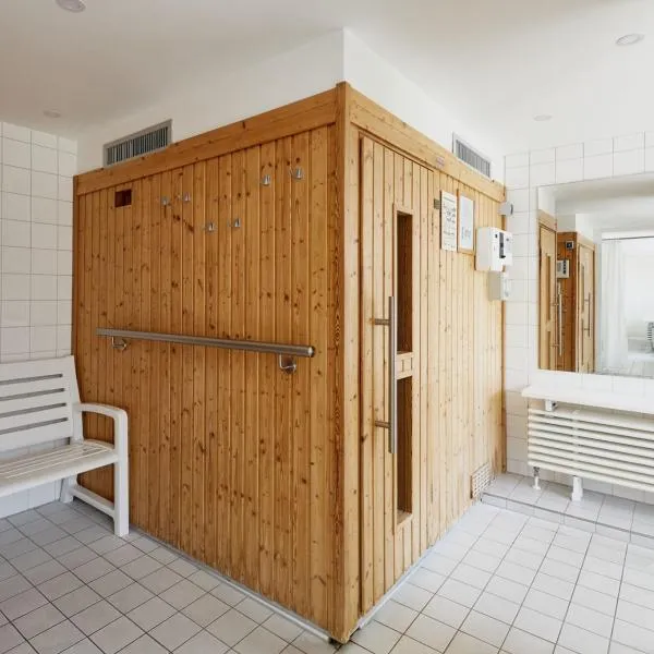 Strandhochhaus Sahlenburg F1, hotel in Cuxhaven