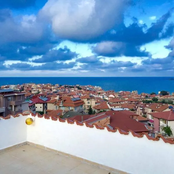 Guest House Polikseni, hotel in Sozopol