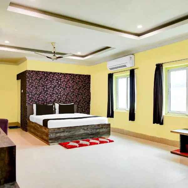 Super Collection O Tamando Jagannath Temple Formerly Hotel Blue Royal, hotel in Jānla