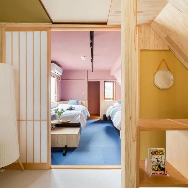 Tokyo Manga Stay 駅1分貸切で85平米 日本の有名マンガが読める宿 9名までOK, hotel v Tokyu