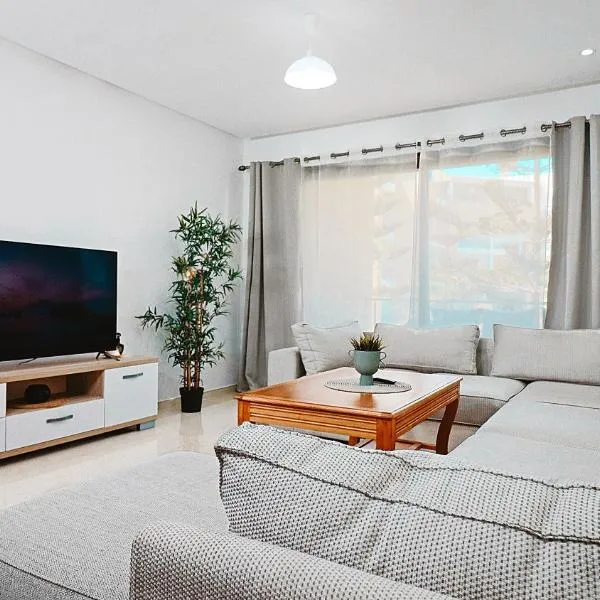 Boho Mood - 2 Bedrooms with Terrace & Pool，位于西迪布克纳德尔的酒店