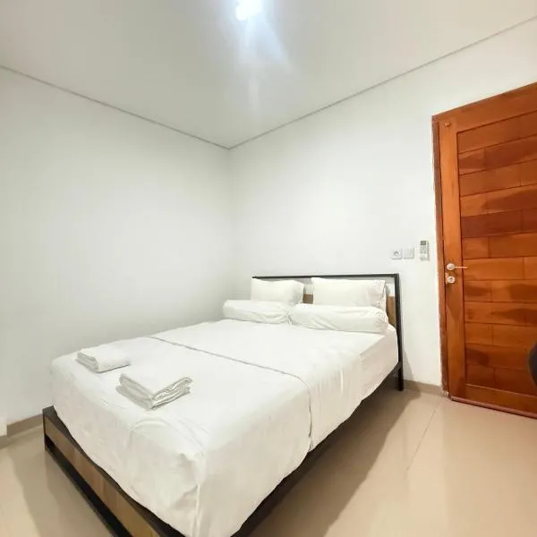 Home Stay Room in Bali Near Sanur Beach, hotel em Sanur
