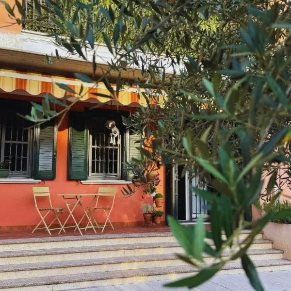 Appartamento Olivo - with garden, hotel v destinaci Casinalbo