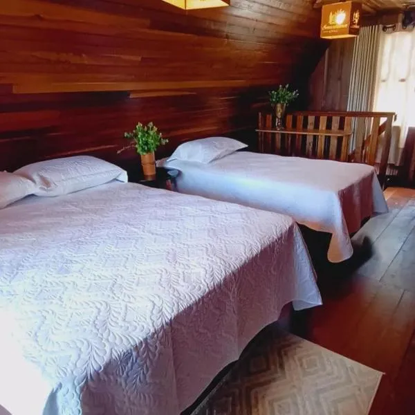Viesnīca Sonnenblumen chalet pilsētā Mafra