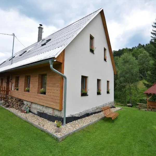 Cottage in Liberec with Sauna and Ski Nearby, Hotel in Rudolfov