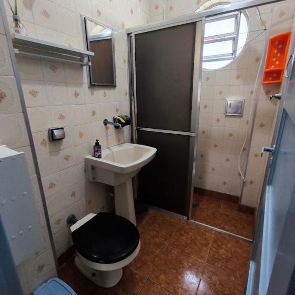 Apartamento Pé na Areia com Garagem no Centro Mongaguá - Foto 3