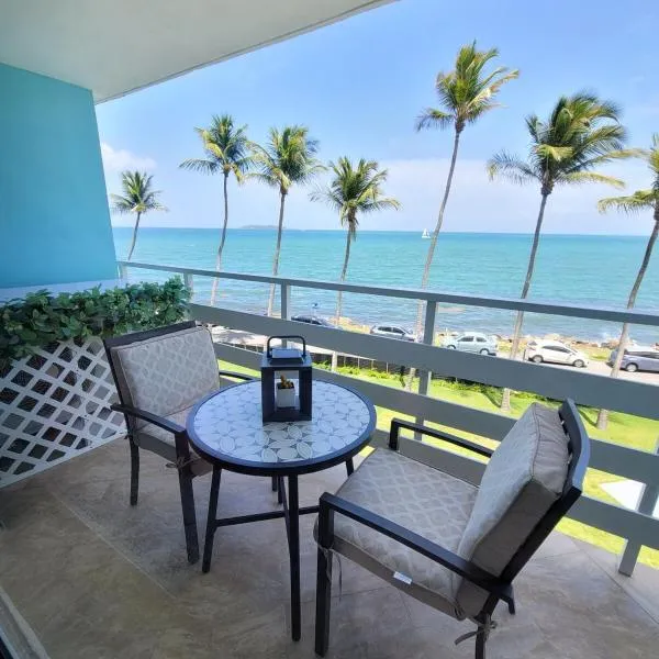 Couples Oceanview Getaway, hotel in Fajardo