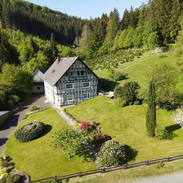 Haus Wald-Eck, hotel en Schmallenberg