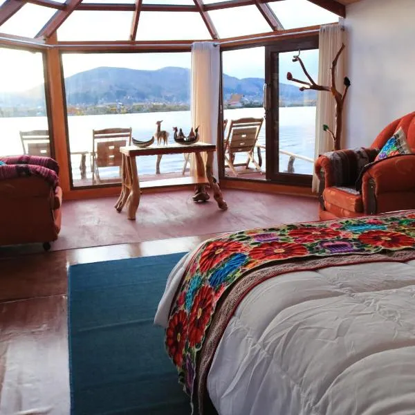 Titicaca Lodge Flotante, hotel v destinaci Puno