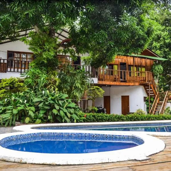 Casa Hostal Villa Del Rio, hotel in El Zaino