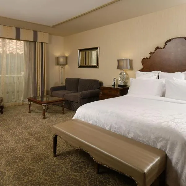 Woolley's Classic Suites, hotel em Aurora