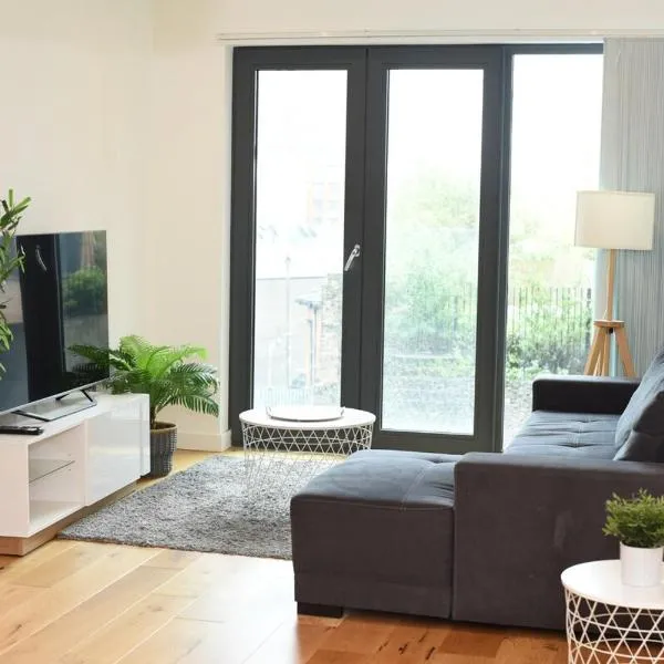Luxury 2-Bed Apt - Heart of Bham, hotel in Birmingham