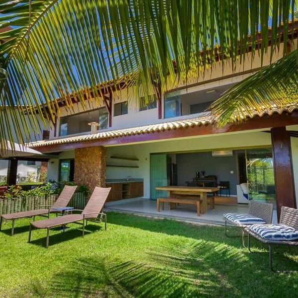 Charmoso Bangalô Duplex com 3 suítes - J01