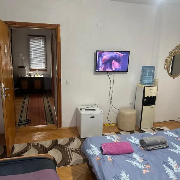 2 rooms, hotel v destinaci Struga
