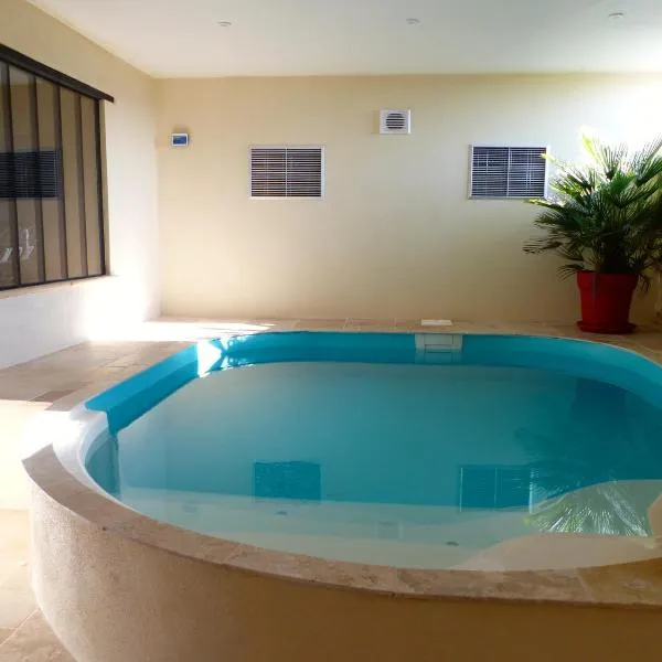 La fontaine de rocoule, hotel v destinaci Rochefort-en-Valdaine