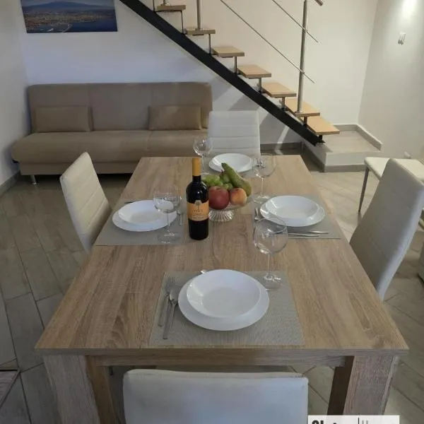 ALETNA Home, ξενοδοχείο σε Ragalna