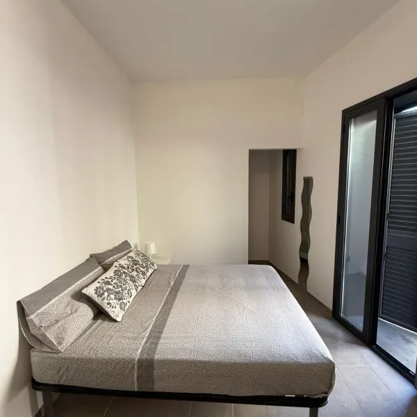 La Lupa、ブロンテのホテル