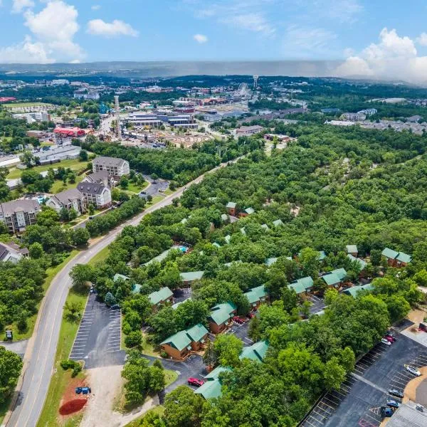 Cabins at Green Mountain โรงแรมในแบรนสัน