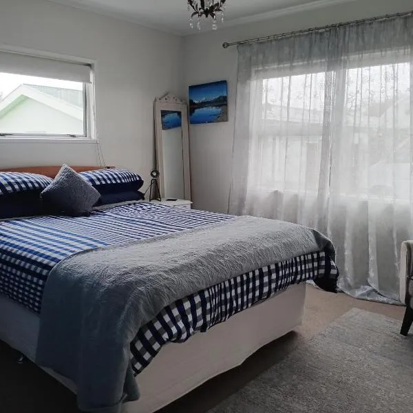 Motueka में, होटल Three Doors Whole 3bdr Home Central Motueka