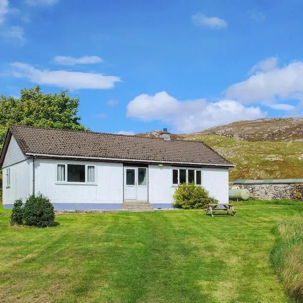 Walled Cottage - Uk49097, hotel in Inchnadamph