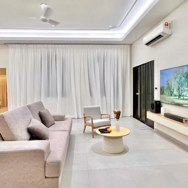 TheDOT261 Private Pool & Kids Pool Villa BRAND NEW A'Famosa Melaka, hotel en Kampong Pulau Sebang