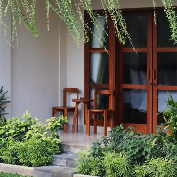 Puri Kaja House، فندق في بادونج