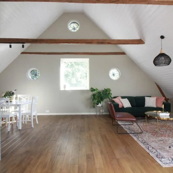 Spacious apartment in the country side, hotel i Vellinge