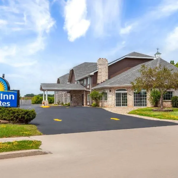 Days Inn & Suites by Wyndham Kaukauna WI, hotel in Kaukauna