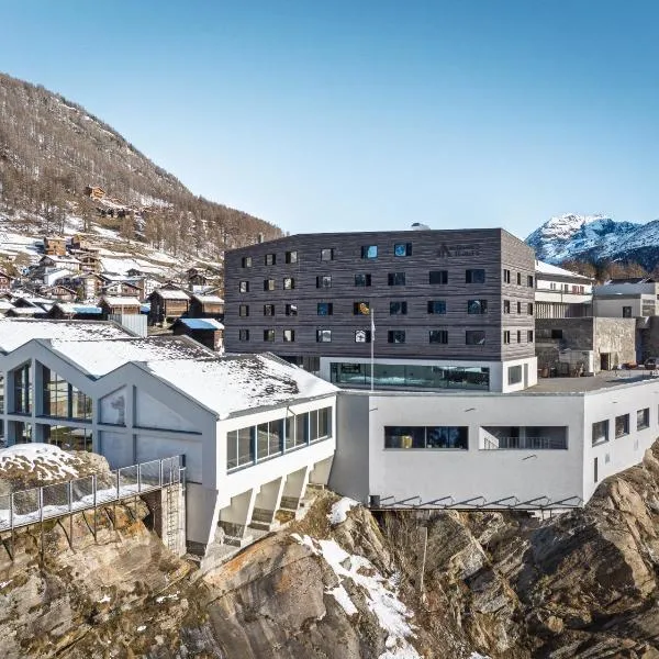 Saas-Fee wellnesshostel4000, hotel v destinaci Saas-Fee