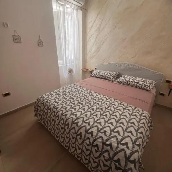 the lighthouse accommodation, hotel in Taranto
