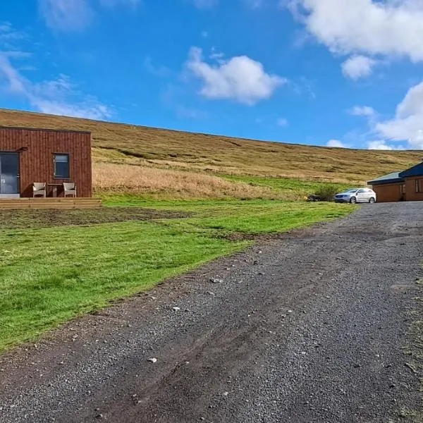 Guesthouse Klambrasel, hotel in Husavik