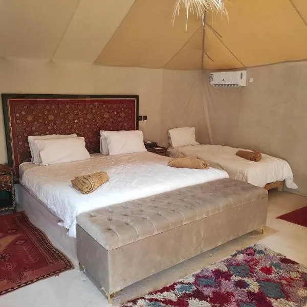 Merzouga Desert Experience Camp-Erg Chebbi Sunset & Camel Ride, hotel in Merzouga
