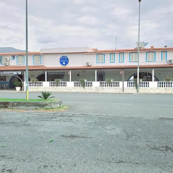 Hotel paradiso, hotel v destinaci Scalea