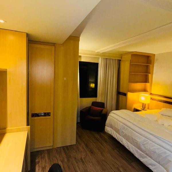 Flat Luxo - Let's Brasília Hotel com garagem - Foto 2