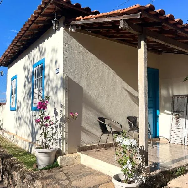 Casa Donna Flor 2 Quartos Completa Centrinho com Garagem Coberta, Hotel in Catas Altas